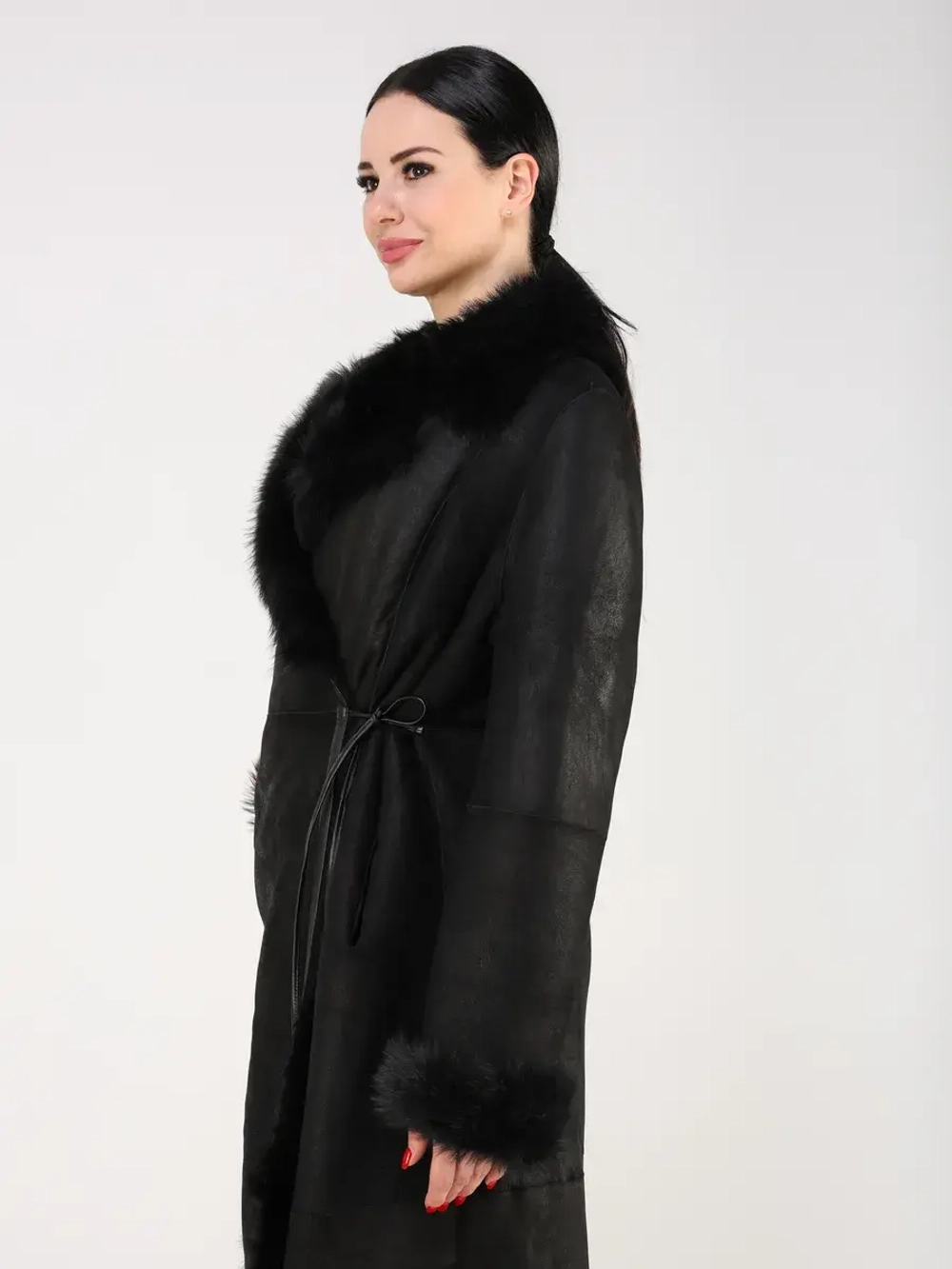 Дубленка зимняя натуральная длинная и теплая