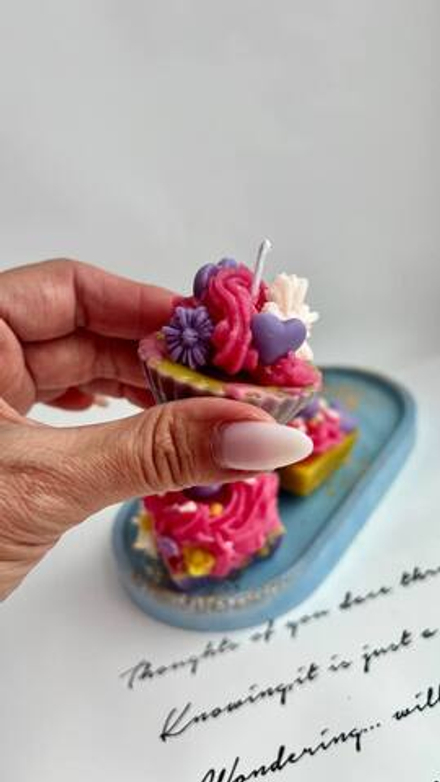 Свеча "Кексик" 350 р