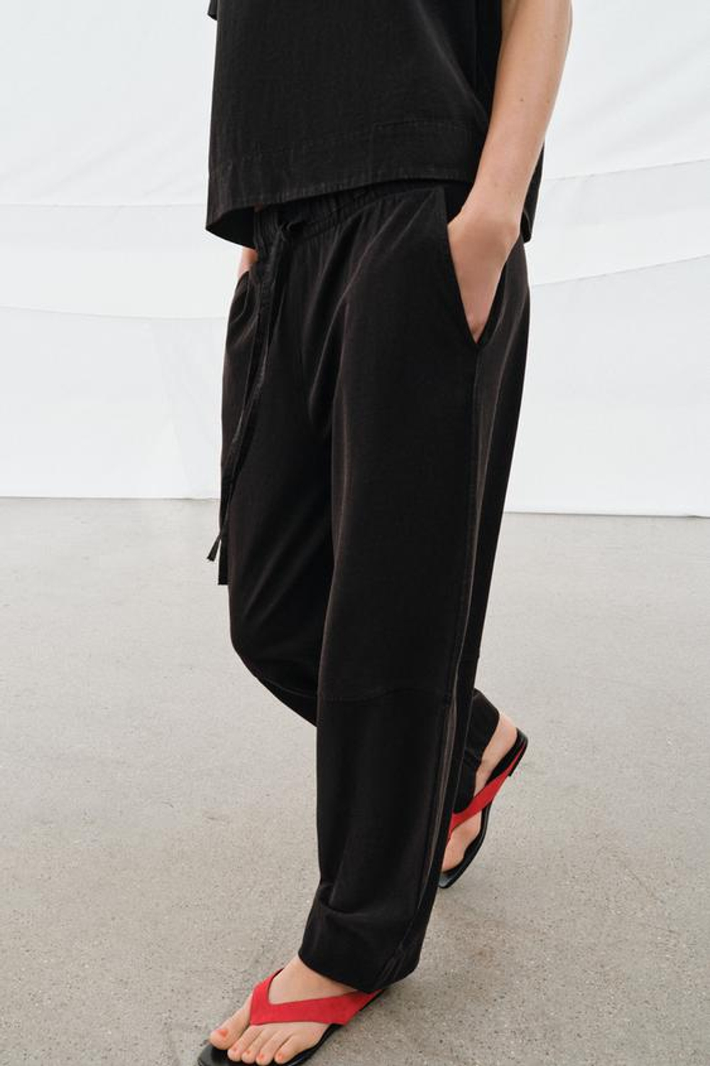 ZARA БРЮКИ WIDE-LEG ИЗ ПЛОТНОГО ХЛОПКА, ЧЕРНЫЙ