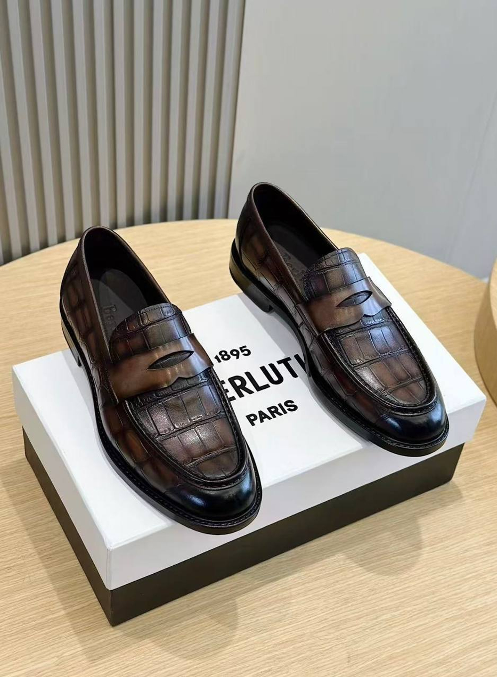 Лоферы Berluti