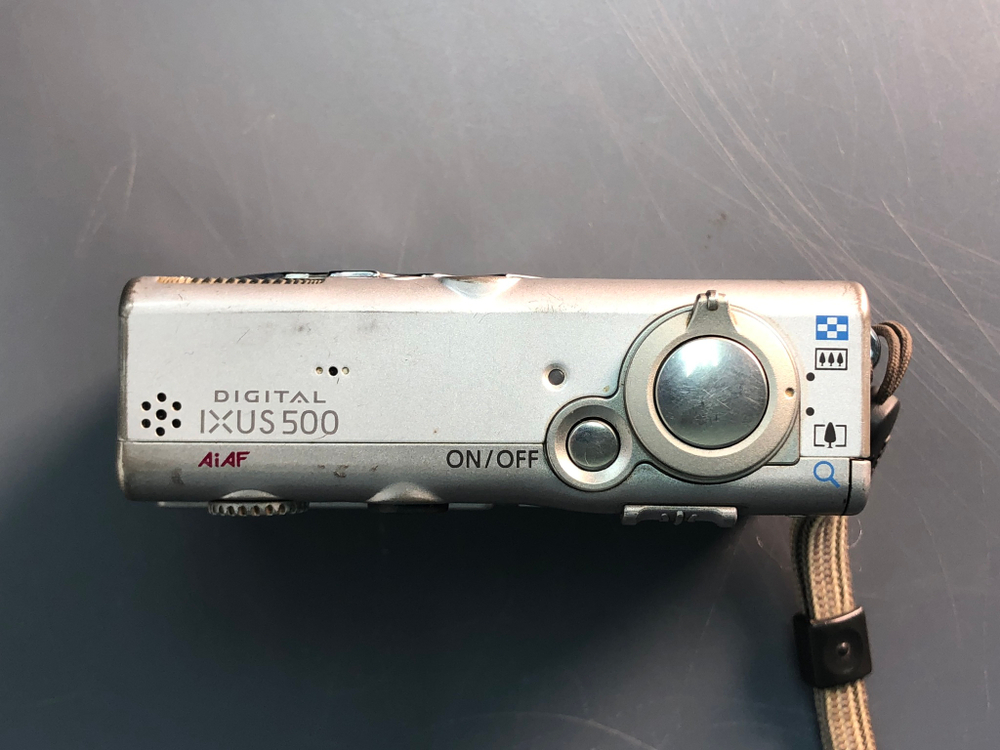 Canon Digital Ixus 500, без зарядного устройства