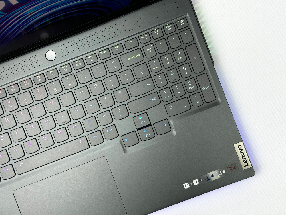 Игровой ноутбук Lenovo Legion 7 /RTX 3080 16GB/Ryzen 9 5900HX/16GB/1TB/16.0/2560x1600/165 Гц