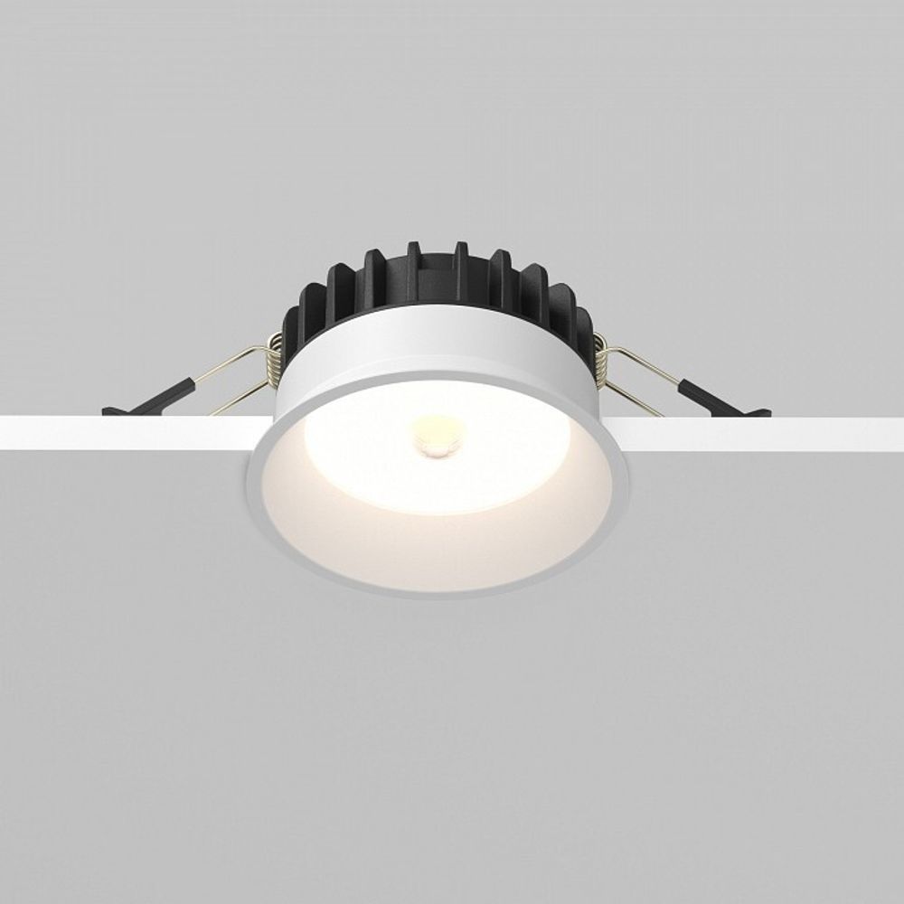 Встраиваемый светильник Maytoni Okno DL055-8W4K-SEN-W