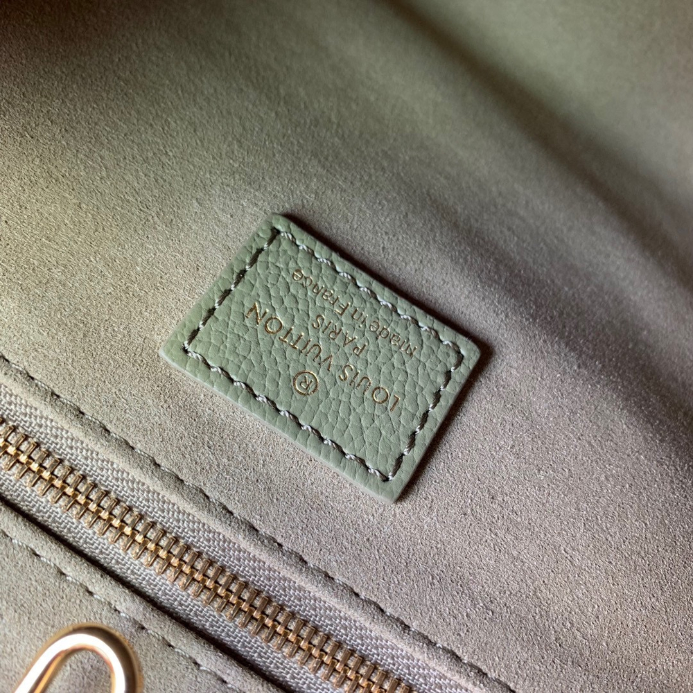 Louis Vuitton OnTheGo PM