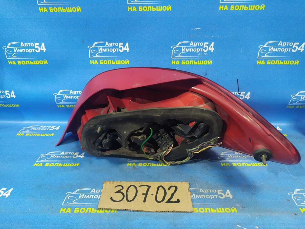 Стоп левый PEUGEOT 307 2006