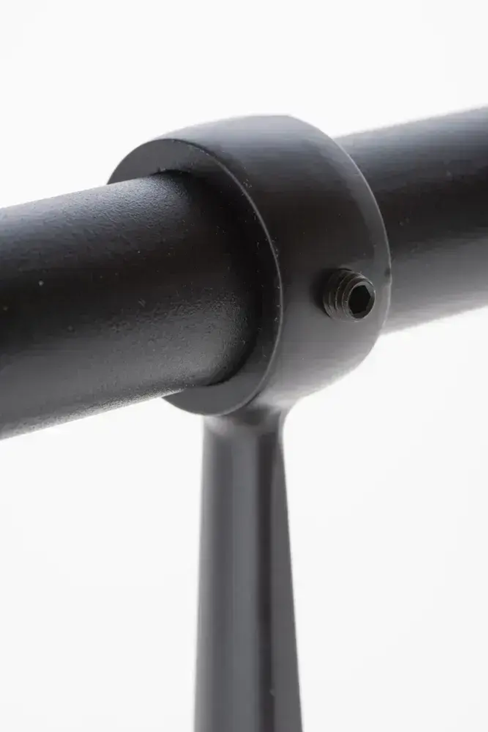 Держатель трубы d25мм дистанционный L112,5мм, jk58 цвет черный, комплект 2шт. диаметром 25мм. Джокер