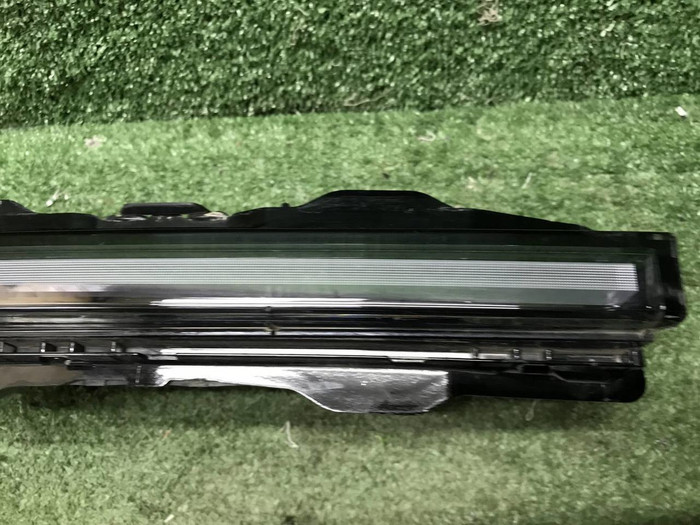 ДХО левый Voyah Passion (2022-н.в.) LED