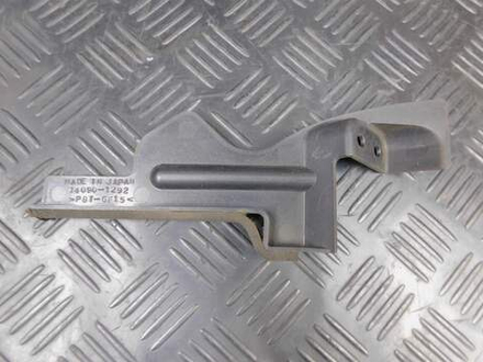 Пластик внутренний Kawasaki ZZR 400 98 14090-1292 053083