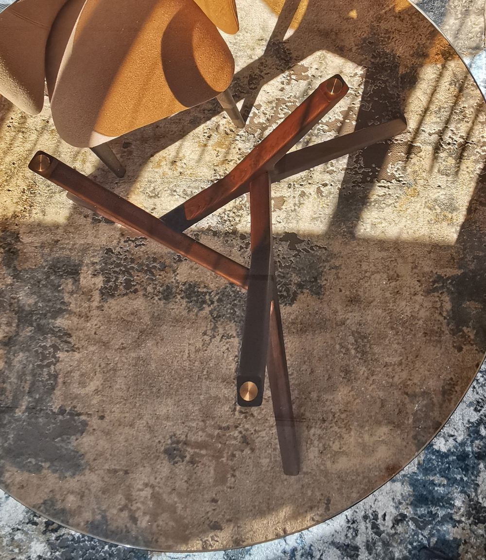 Дизайнерский стол TRIANGLE GLASS 100