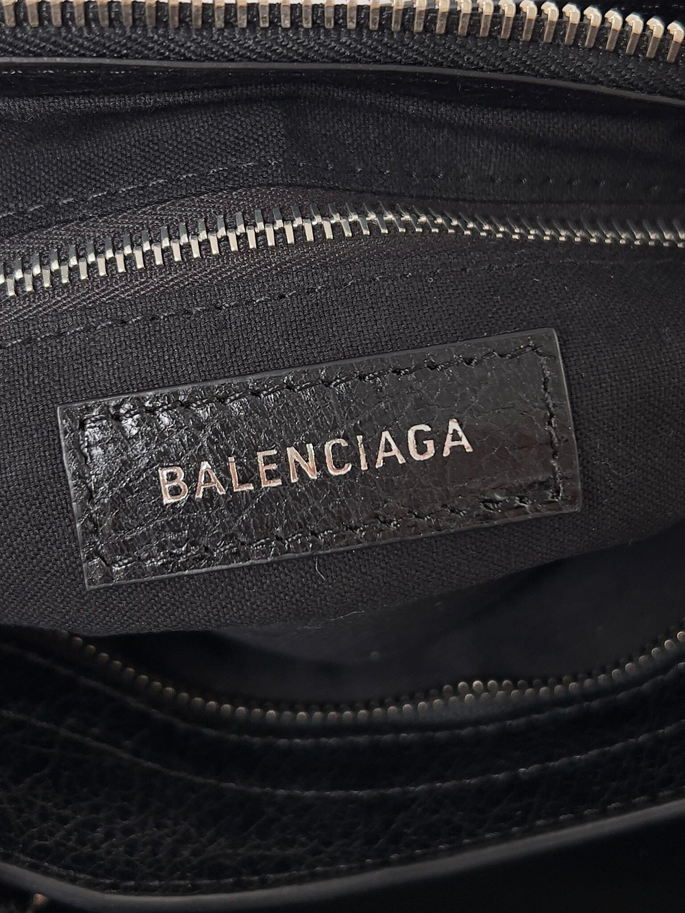 Balenciaga Classic  Mini City Bag 23 cm