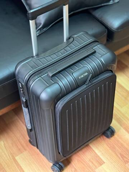 Чемодан Rimowa
