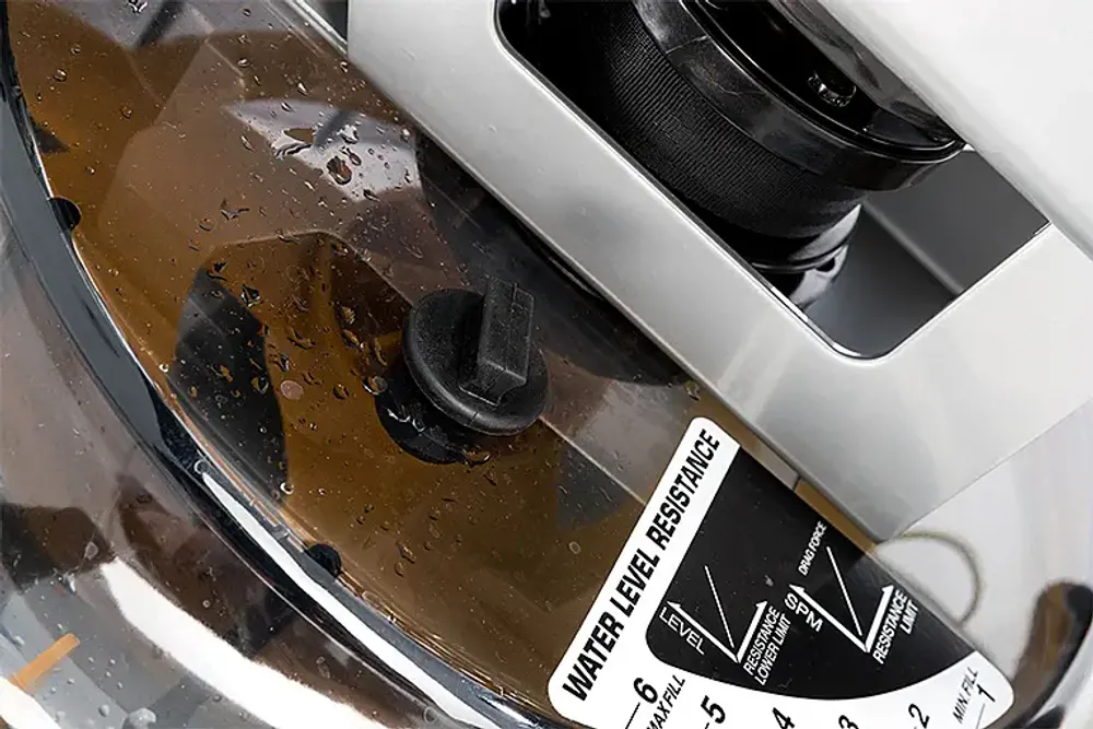 Гребной тренажер Spirit CRW800H2O