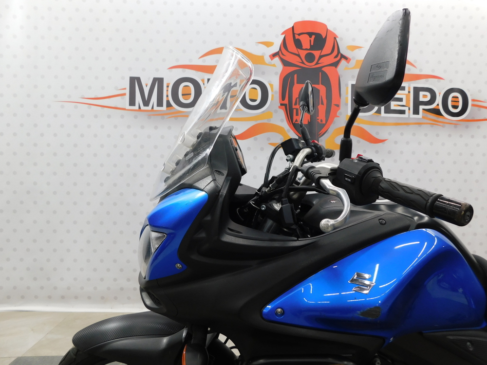 Suzuki V-Strom DL650A 038752