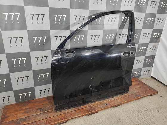 Дверь передняя левая Cayenne 2 / Touareg 2 Б/У Оригинал 7P0831311