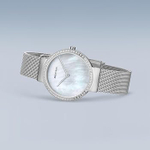 Женские наручные часы Bering Набор с часами 14531-004-GWP190