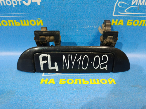 Ручка двери передней левой внешняя NISSAN WINGROAD 1996