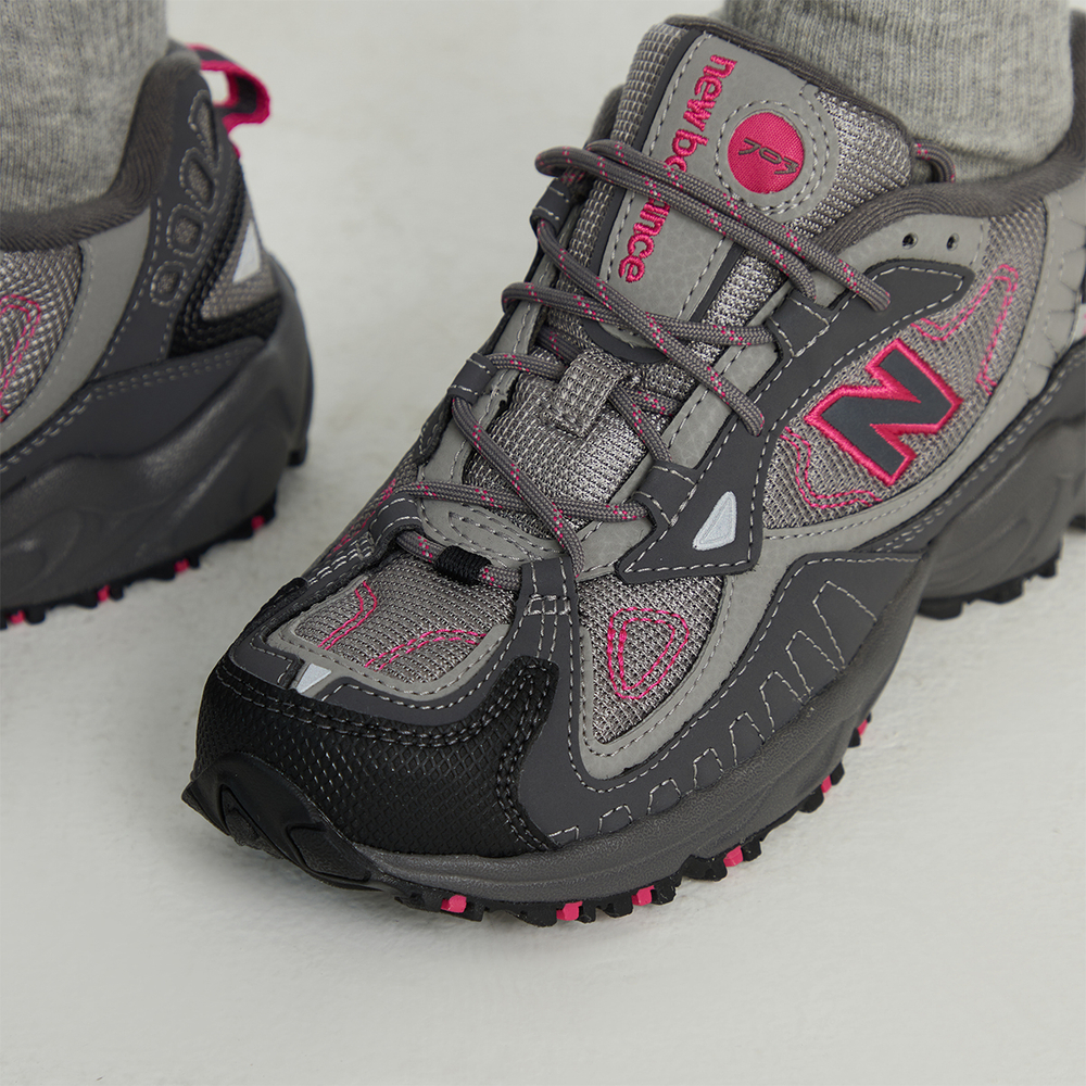 Кроссовки New Balance Nb 703 B (Женская размерная сетка)