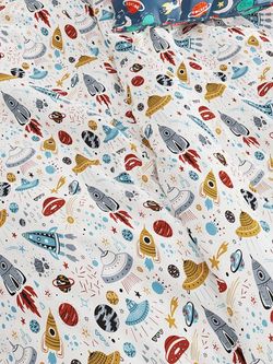 Постельное белье Сказка "Alien" 1,5-сп Наволочка 50х70 см 1 шт Простынь 150х215 см Пододеяльник 145х215 см,бязь