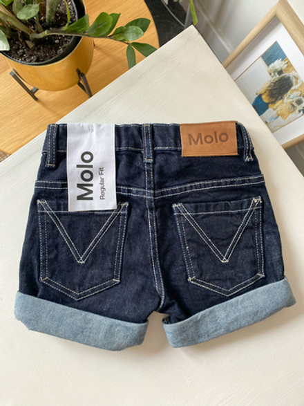 Новые джинсовые шорты Molo, 116
