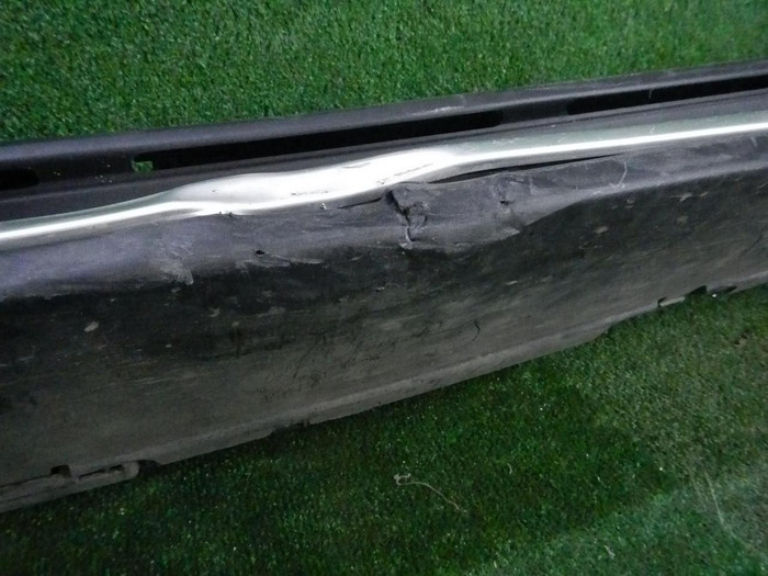 Накладка порога левая Mercedes GLE V167 (2018-н.в.)