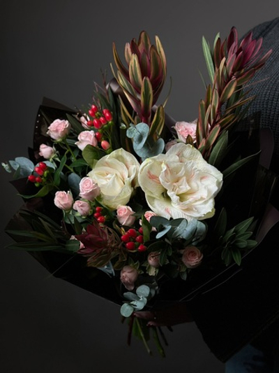 Сборный букет «Экзотическая рапсодия»