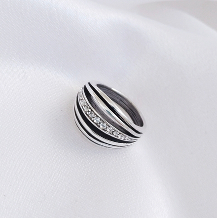 "Крейп"  кольцо в серебряном покрытии из коллекции "Эйфория" от Jenavi