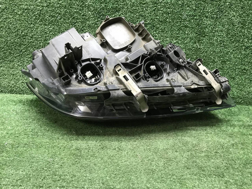 Битая Фара левая BMW 7er G11 (15-19) Adaptive LED
