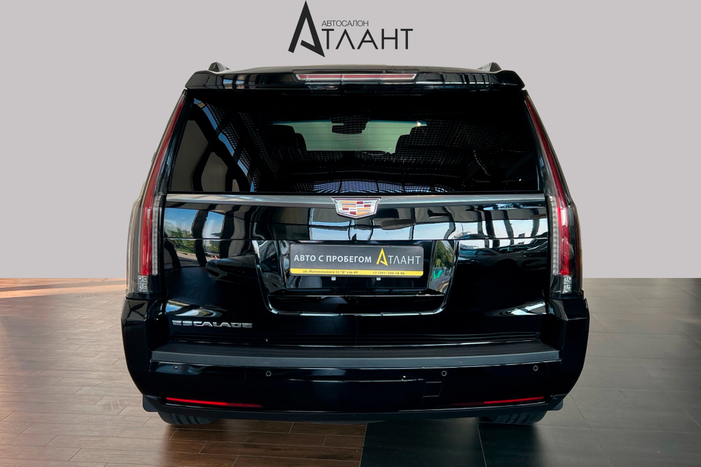 Cadillac Escalade, 2015 год
