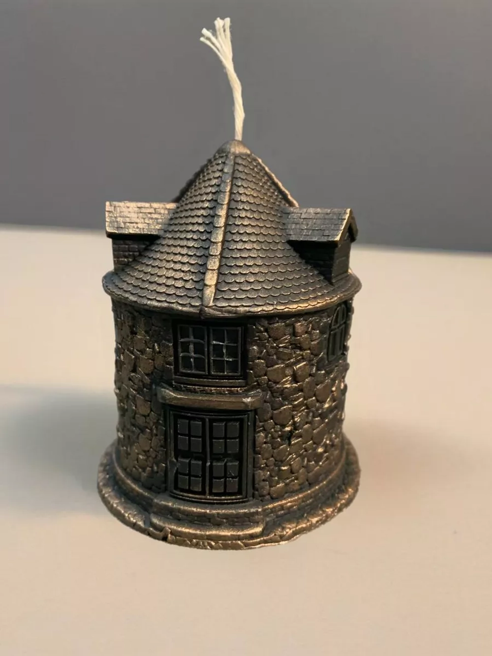 Свеча Обережная с русской Руной Защита