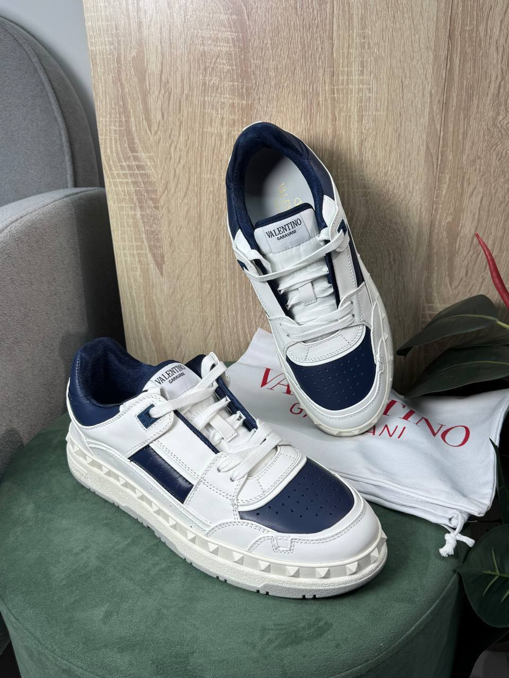 Кеды Valentino