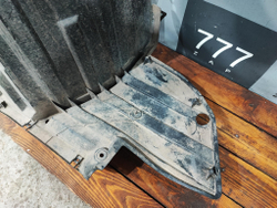 Подкрылок передний левый Suzuki Vitara 2 14-нв Б/У Оригинал 7232254P0