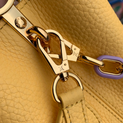 Louis Vuitton Capucines BB