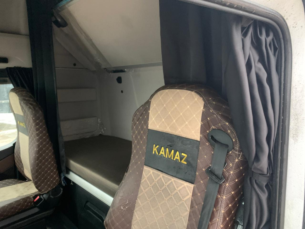 КамАЗ 54901 4x2 Седельный тягач 54901-70014-СА (Дизельный, 13,0 л, 483 л.с., АТ)
