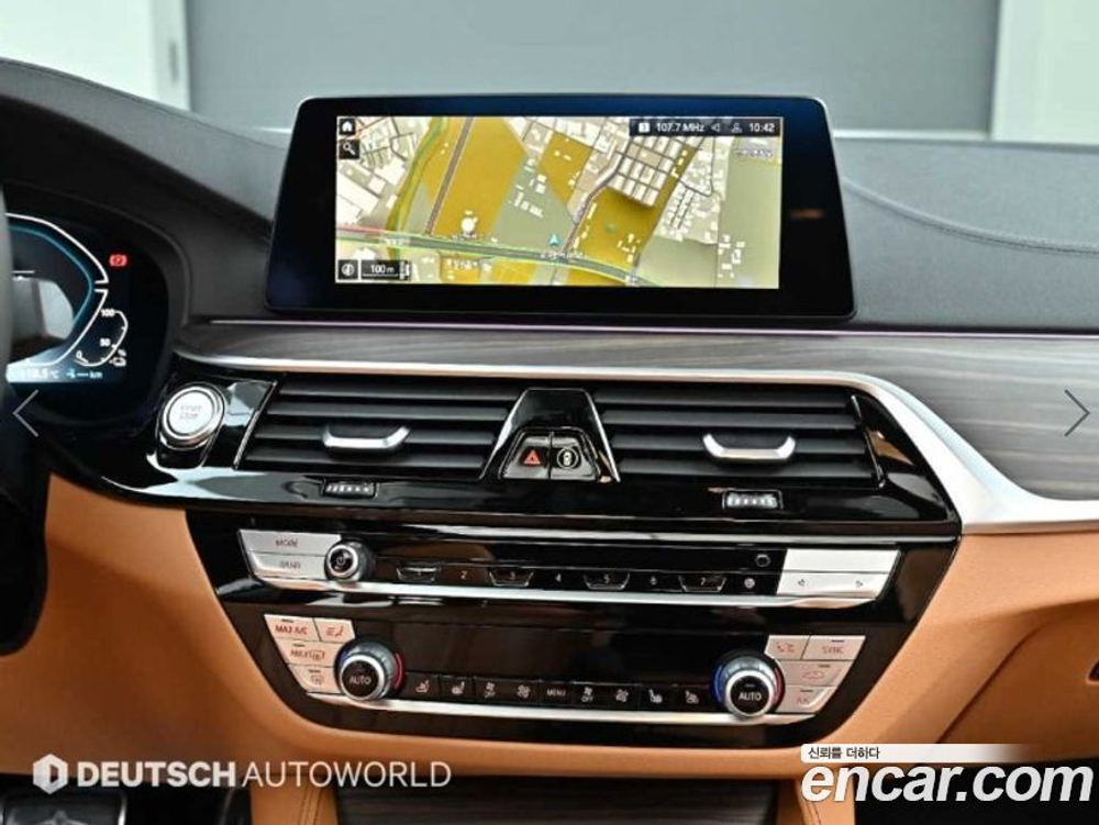 BMW 5 Series (G30) 530e M Sports (04.2020)