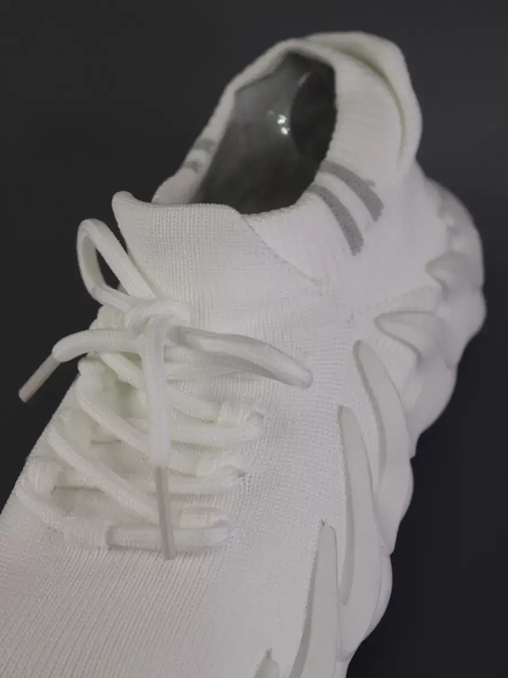 Кроссовки Изики детские - Yeezy boost- белые