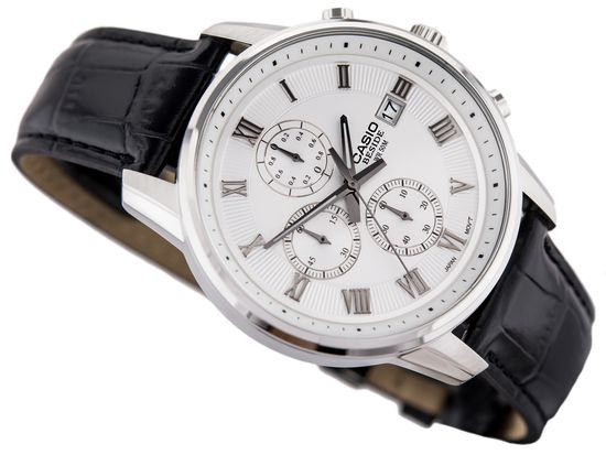 Мужские японские наручные часы Casio BEM-511L-7AVDF