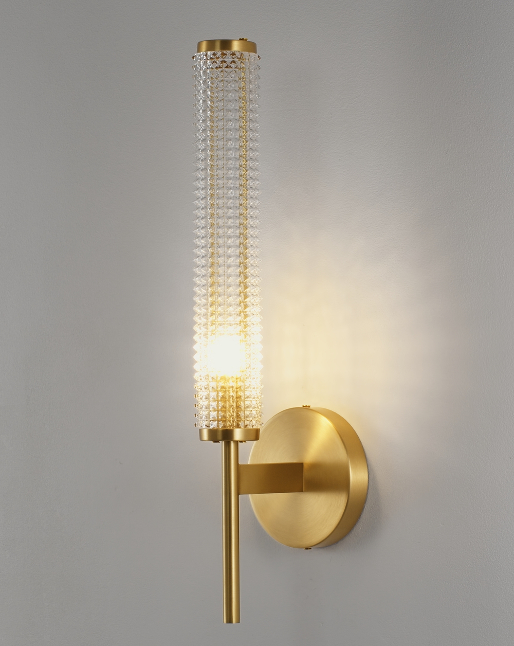 Светильник настенный Moderli V11021-1W Brass