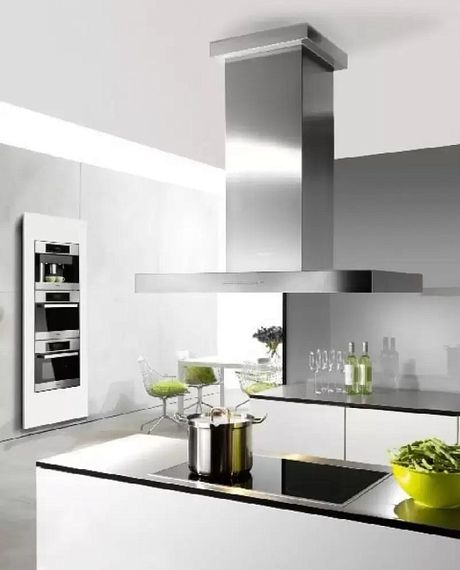 Вытяжка Miele DA 6390 D