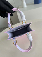 Louis Vuitton Petit Sac Plat