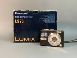 Panasonic Lumix DMC-LS75