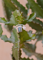 Кольцо «Дуо» с прямоугольным лабрадоритом и белым топазом