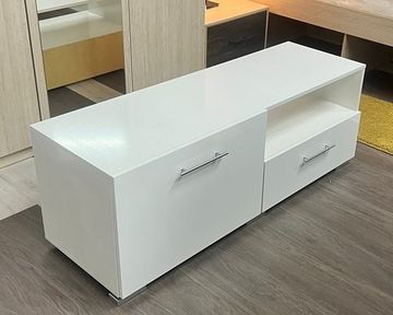 Тумба-ТВ ПЛАТИНИ левая