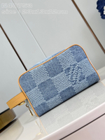 Louis Vuitton Locker Dopp Kit