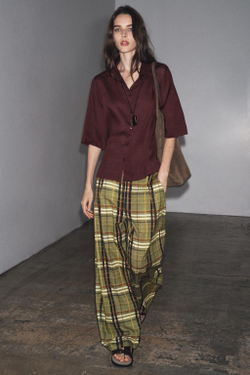 ZARA РУБАШКА ИЗ СМЕСОВОЙ ТКАНИ РАМИ ZW, ВИННЫЙ