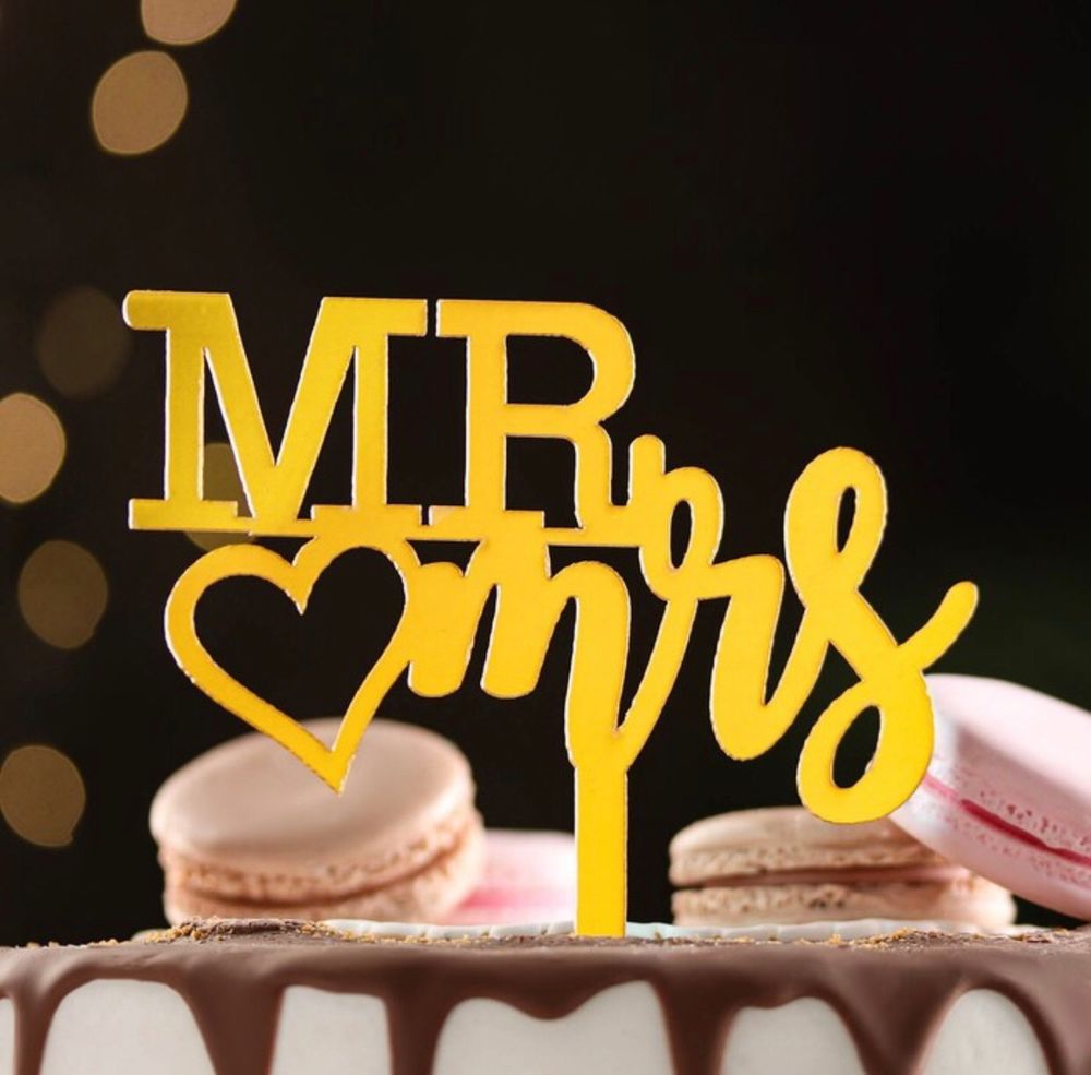 Топпер &quot;Mr&amp;Mrs&quot; с сердцем, золото