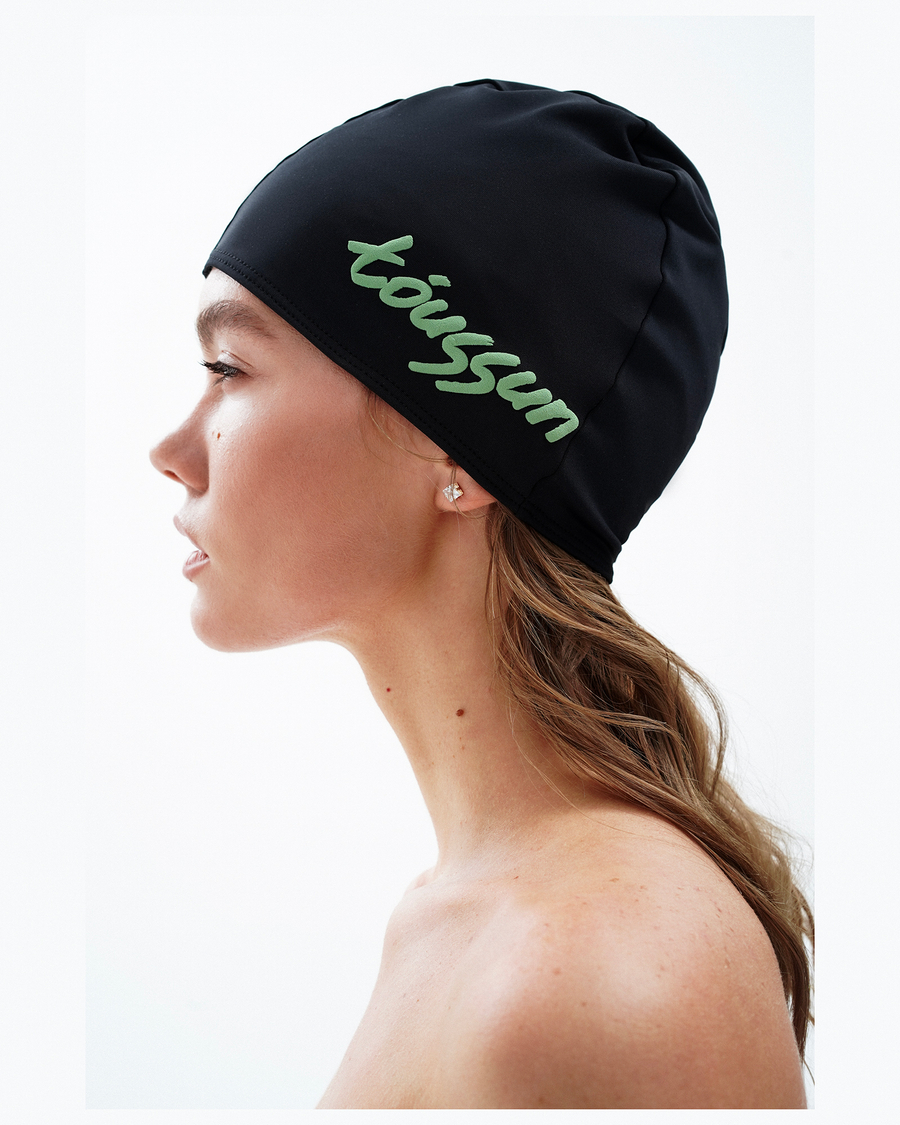 №040 Плавательная шапочка (черная)