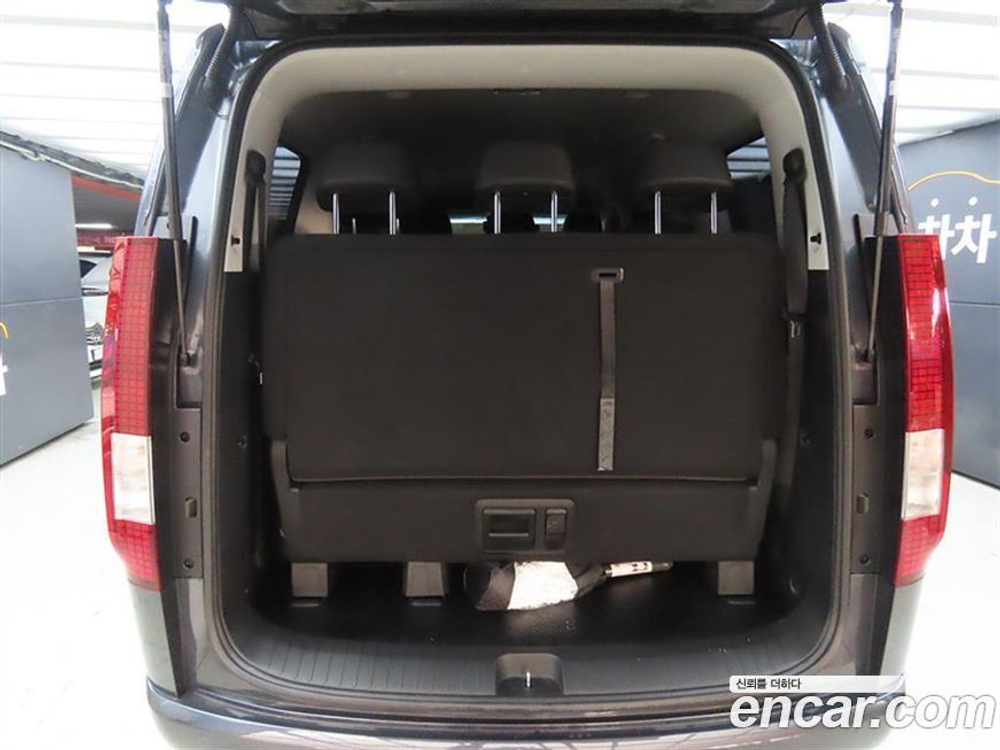 Hyundai Staria Tourer 11-и местный (03.2023)