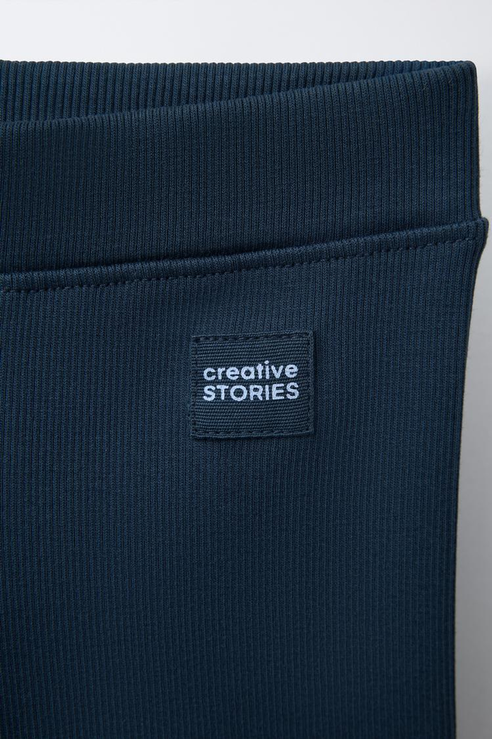 ZARA ЛЕГИНСЫ В РУБЧИК С НАШИВКОЙ, МОРСКОЙ СИНИЙ