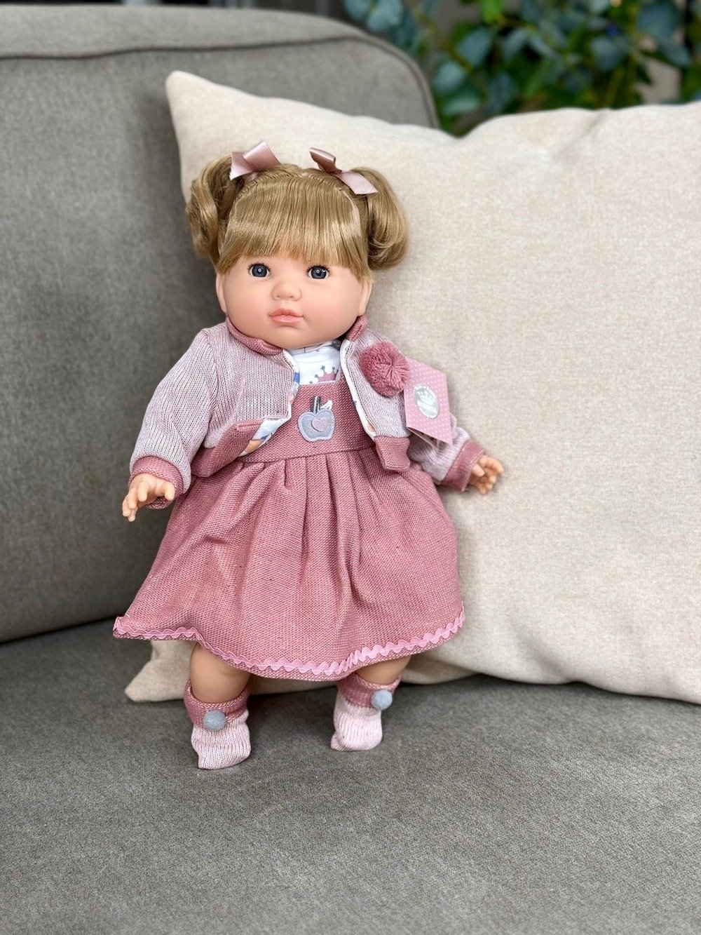 Кукла Berbesa мягконабивная 42см Sandra (4426S)