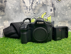 Canon EOS 5D
